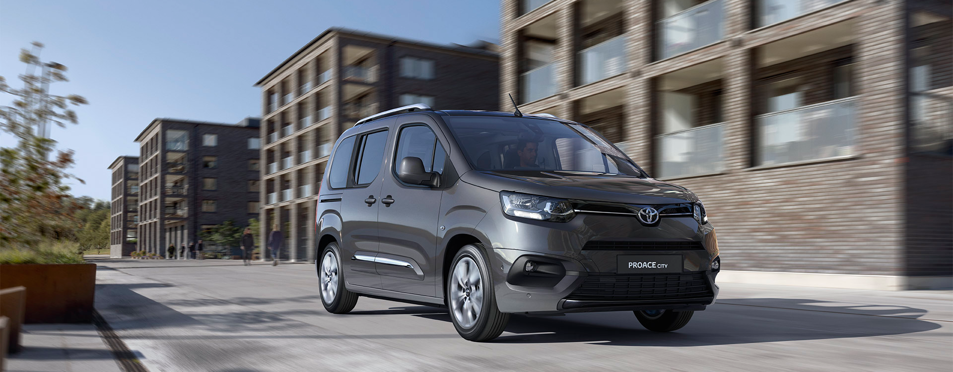 toyota-proace-city-verso-header-1920x854.jpg